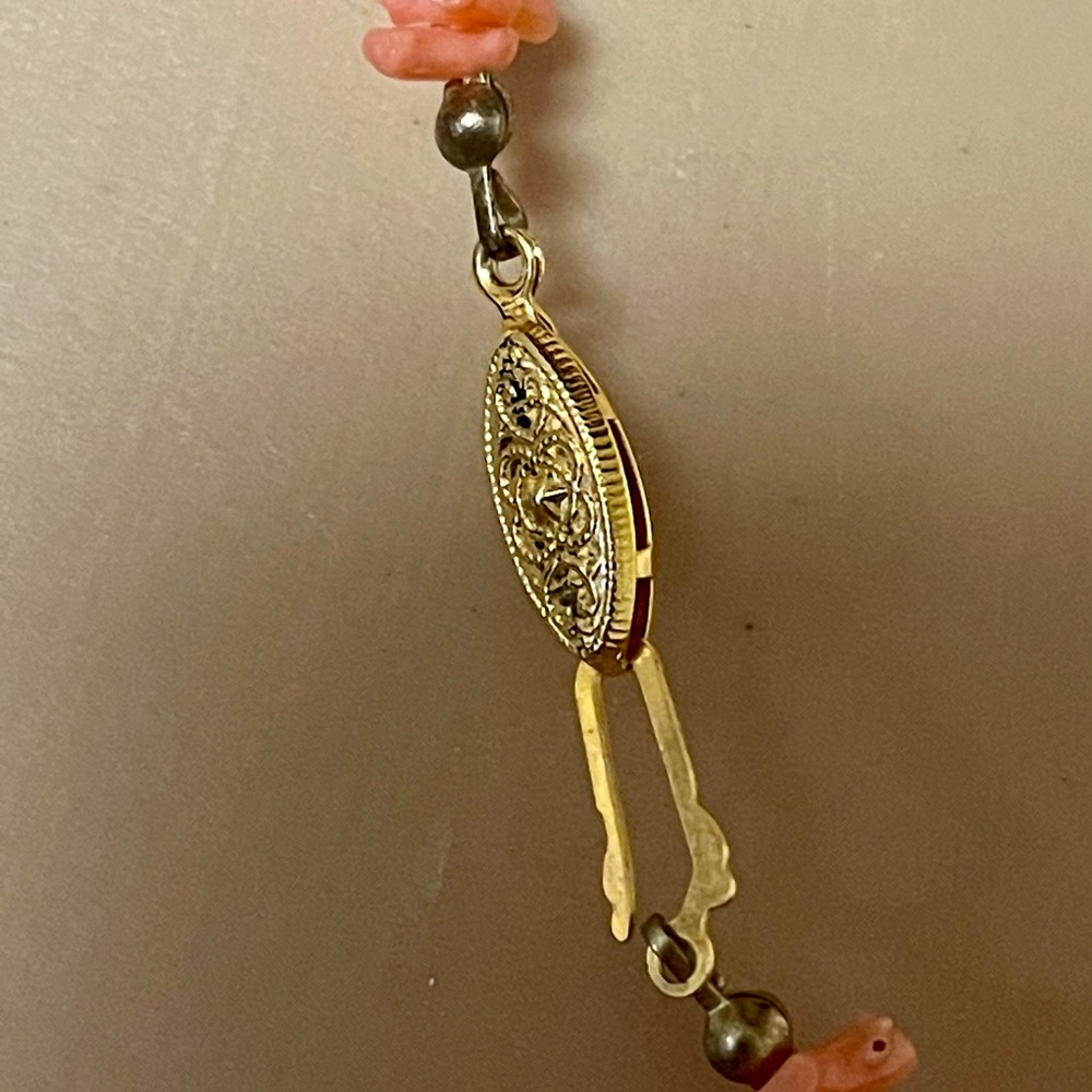 Vtg genuine coral 22” necklace in excellent condit - Picture 7 of 7